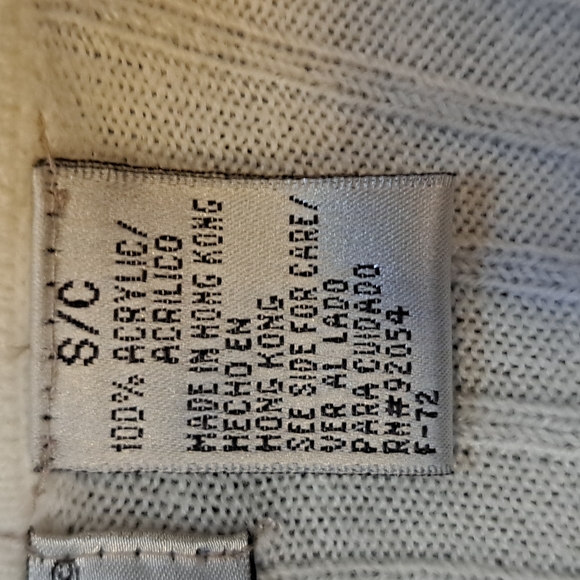 Carolyn Taylor Cream Long Sweater. Size Small NWOT - Picture 8 of 8